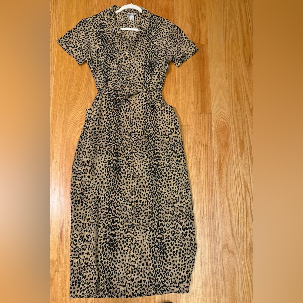 Vintage 90s Robbie Bee Leopard Print 100% Silk Maxi Shirt Dress Size 8